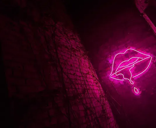 OnlyFans cuenta carriexhogan header 1
