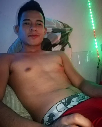 OnlyFans account  u122736270 header 2