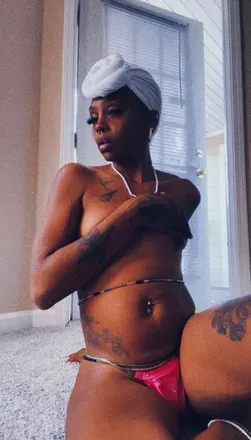OnlyFans cuenta nympho.matic avatar 1