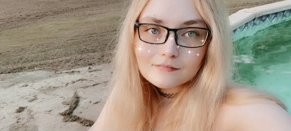 OnlyFans cuenta becca266 header 2