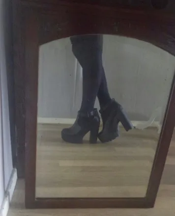 OnlyFans cuenta princessgrippysocks header 2