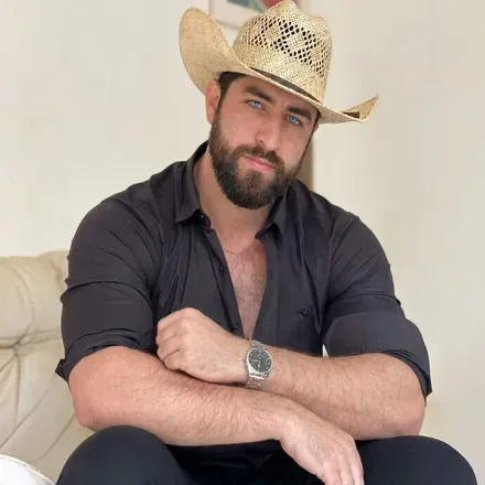 OnlyFans account  danicalis823 avatar 1