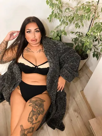 OnlyFans cuenta u280824589 header 2