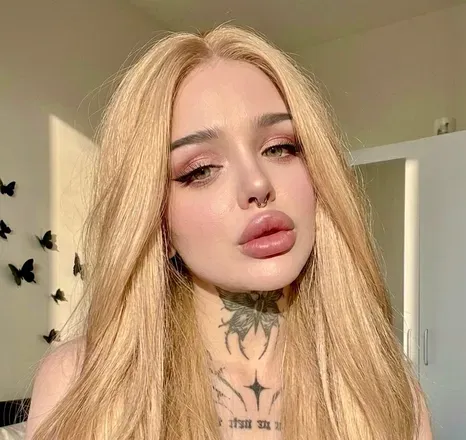 OnlyFans cuenta amyrosestore avatar 1