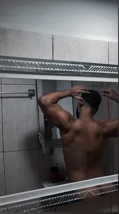 OnlyFans account  cesarcaste header 2