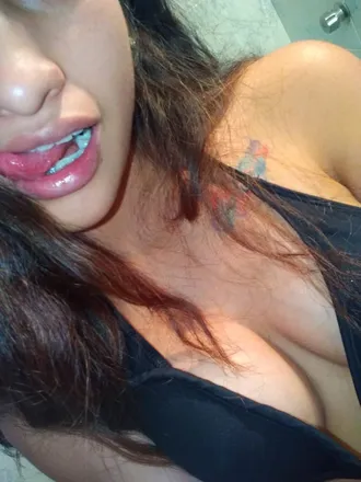 OnlyFans cuenta yelopez header 2