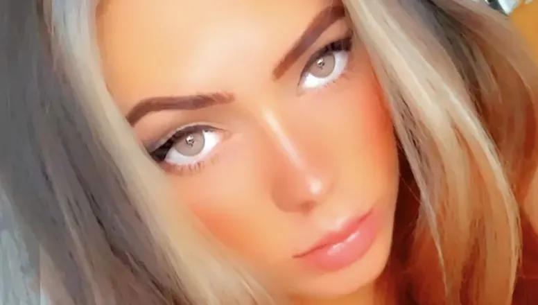OnlyFans cuenta jessielouisee header 2