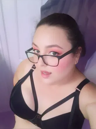 OnlyFans cuenta mamaneedsanewpairofshoes avatar 1