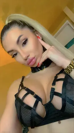 OnlyFans cuenta itsrebeccaqueen avatar 1