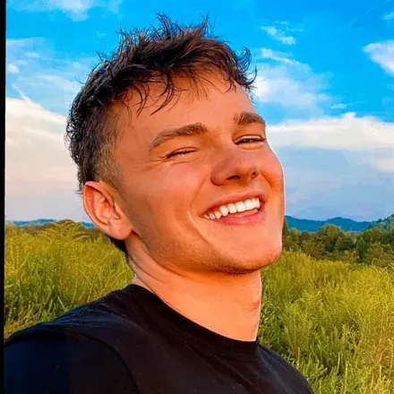 OnlyFans cuenta tatehoskins avatar 1