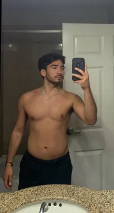 OnlyFans account  captainlfthook avatar 1