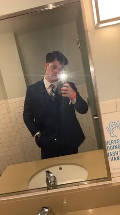 OnlyFans account  ashtonsflix avatar 1