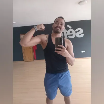 OnlyFans cuenta naughtyovergon header 2