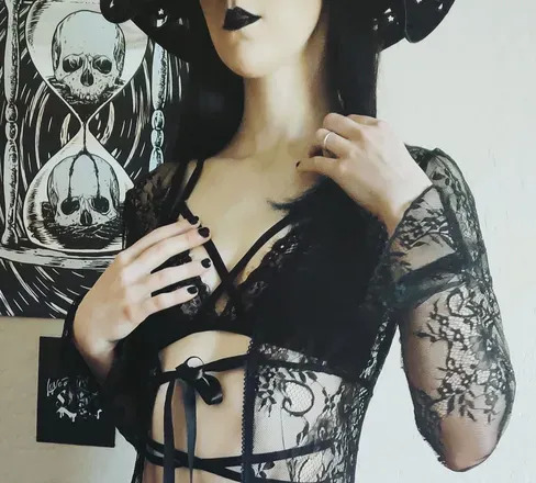 OnlyFans cuenta smolgothicwaifu avatar 1