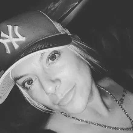 OnlyFans cuenta missjkfenn avatar 1