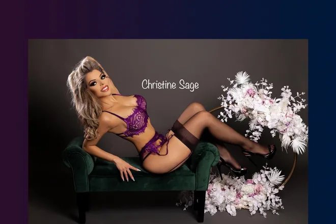 OnlyFans cuenta christinesageprivate header 2