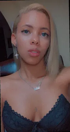OnlyFans cuenta yuyi24 avatar 1