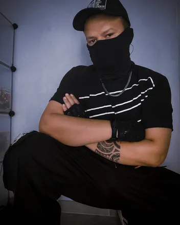 OnlyFans account  flurit header 2