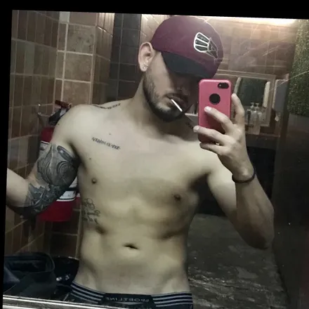 OnlyFans cuenta u212083025 header 2