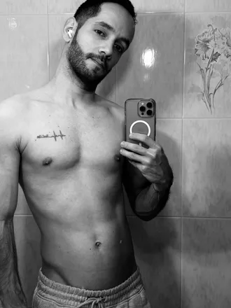OnlyFans cuenta rivrivjth header 2