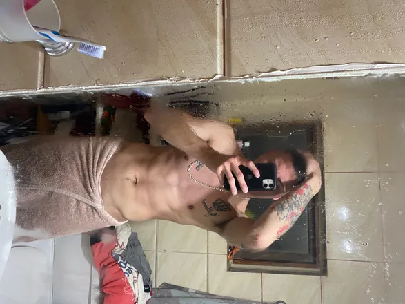 OnlyFans account  ibrian07 header 2