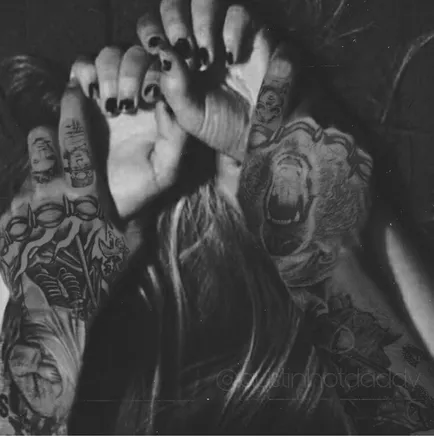 OnlyFans cuenta summertimedani header 2