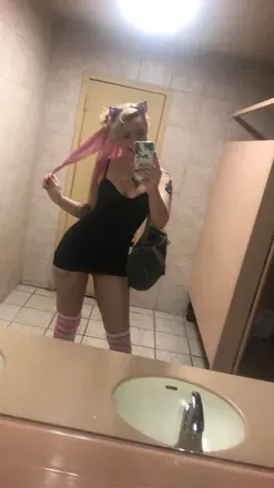 OnlyFans cuenta xxvviolettxx avatar 1