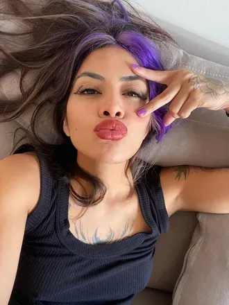 OnlyFans account  theelasticlady avatar 1