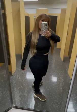 OnlyFans cuenta kyka5 header 2