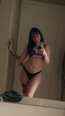 OnlyFans cuenta rollie_girl avatar 1