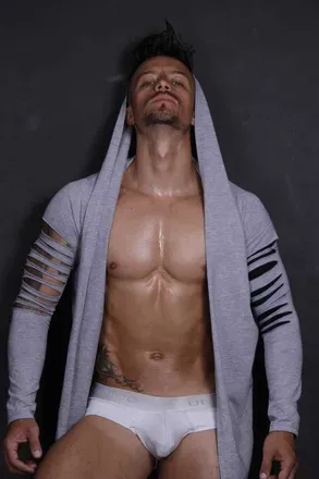 OnlyFans account  i_am_mathew avatar 1