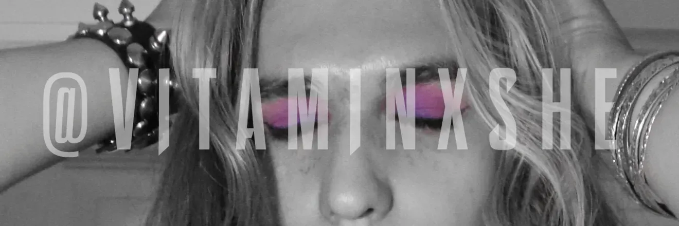 OnlyFans account  vitaminxshe header 2