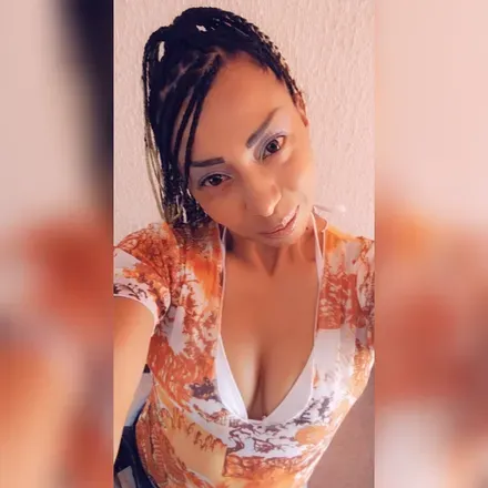 OnlyFans cuenta zuzybren avatar 1