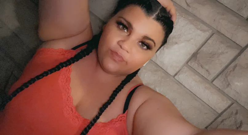 OnlyFans cuenta uveronicachase header 2