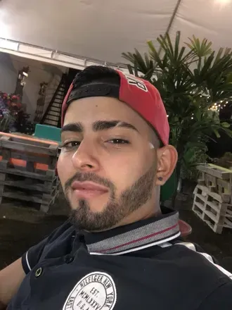 OnlyFans cuenta alejomm95 avatar 1