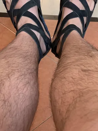OnlyFans cuenta roysalasfeet header 2