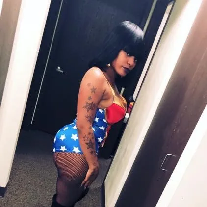 OnlyFans cuenta koko_monroe23 header 2