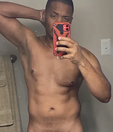 OnlyFans account  eeel25 header 2