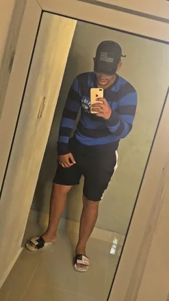 OnlyFans cuenta mitchell_ramirezz header 2