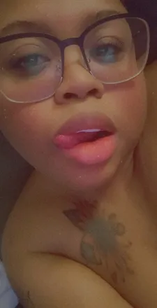 OnlyFans cuenta honeyypot420 header 2