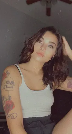 OnlyFans cuenta awkwardfavors avatar 1