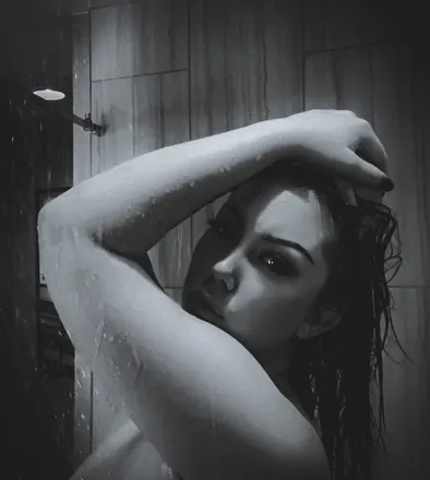 OnlyFans cuenta xoxkyndall header 2