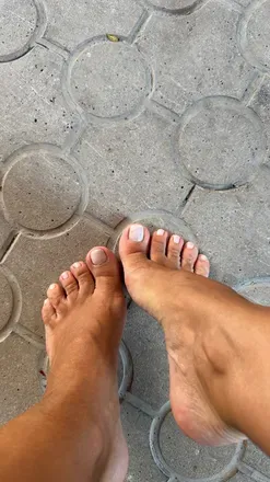 OnlyFans cuenta misssmallfeetyeah avatar 1