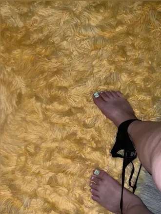 OnlyFans cuenta shy_jess13 header 2