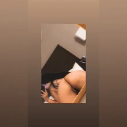 OnlyFans cuenta itslovelybrat header 2