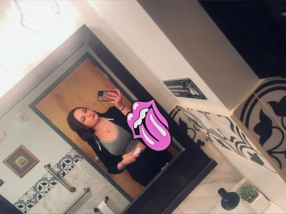 OnlyFans cuenta emileexx avatar 1