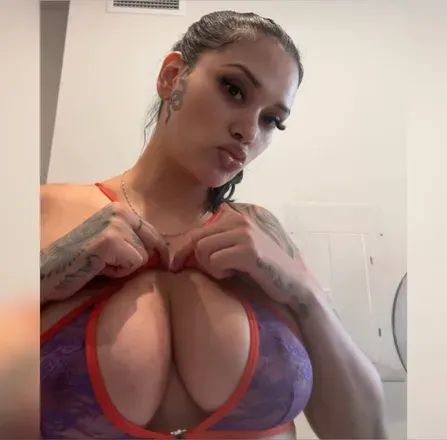 OnlyFans account  sheaintmel avatar 1