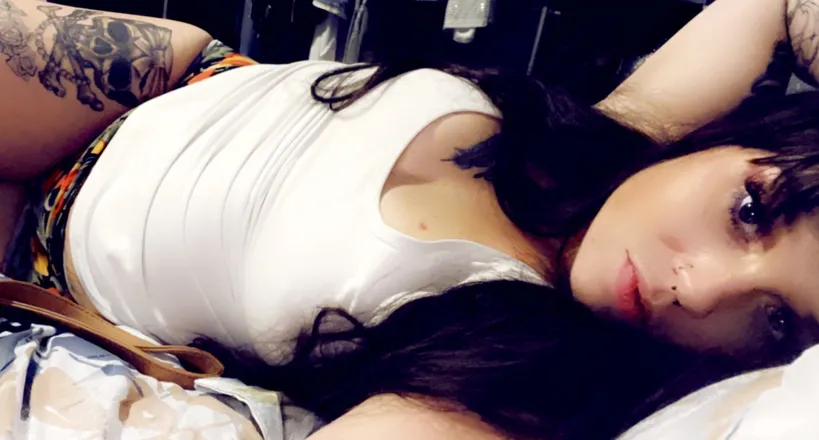 OnlyFans cuenta emeraldwithenvyy header 2