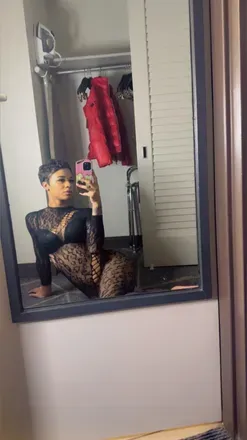 OnlyFans cuenta lola.ivy215 header 2