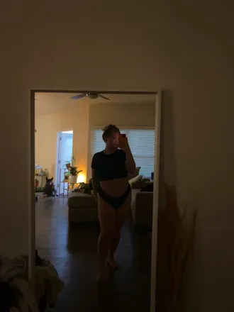OnlyFans account  imsweetiris avatar 1